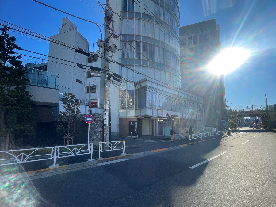 【東京23区】渋谷区渋谷３丁目で地上部解体に着手